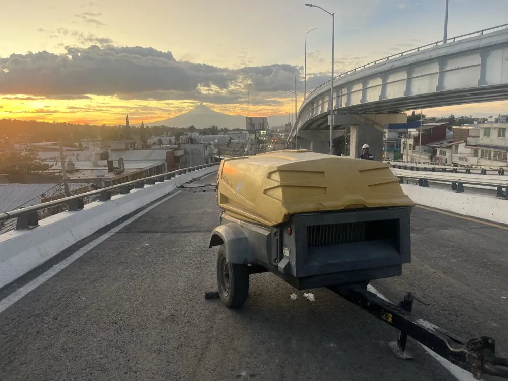 Compresor de aire para construcción